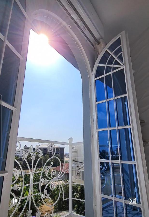 Dolce Vita Palacio ดูอาลา ภายนอก รูปภาพ